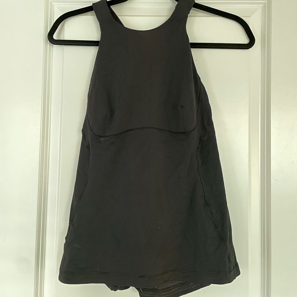 Lululemon tank sports bra